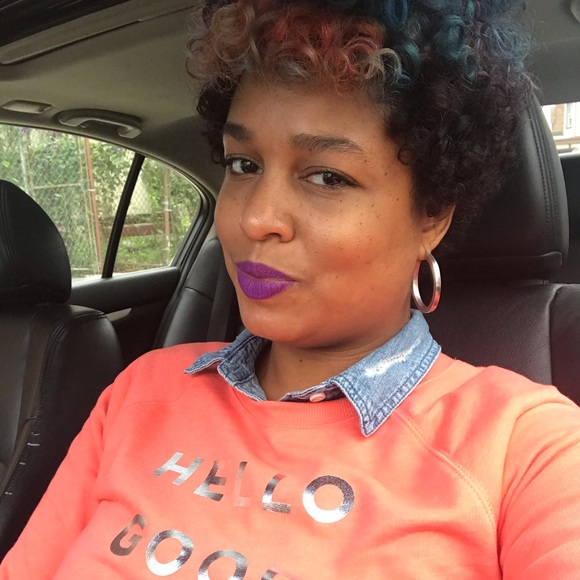 Meet your Posher, Marissa - Picture 1 of 1